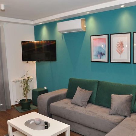 Lux Apartman Čačak Eksteriør billede